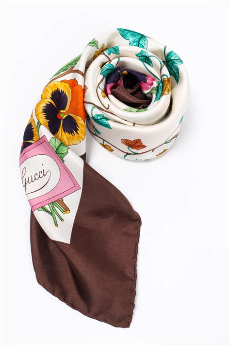 gucci pansy scarf